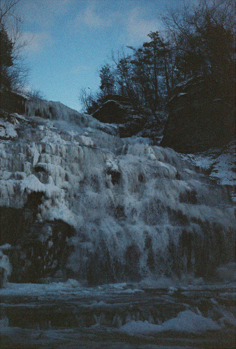 046Deviney016344-R1-E012