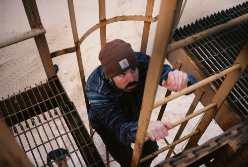 046Deviney016346-R1-053-25