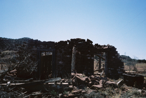 103Deviney008069-R1-E010