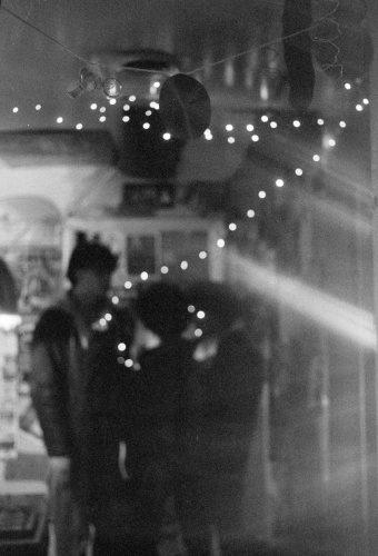 2_CoachRoom33_0001_g2p0001