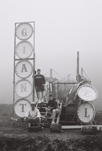 448deviney014452-R1-044-20A